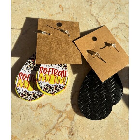 Softball Mom & Black Textured Teardrop Earrings Set - Picture 4 of 7